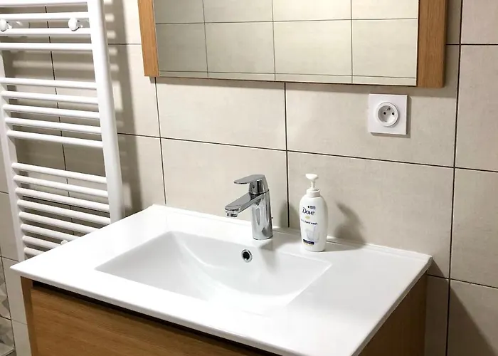 Sainte Cécile 9 - Pop Entre Sol *