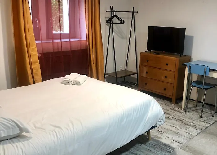 Sainte Cécile 9 - Pop Entre Sol Appartement *