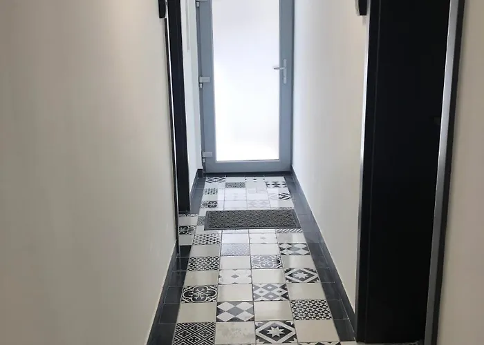 Sainte Cécile 9 - Pop Entre Sol Appartement